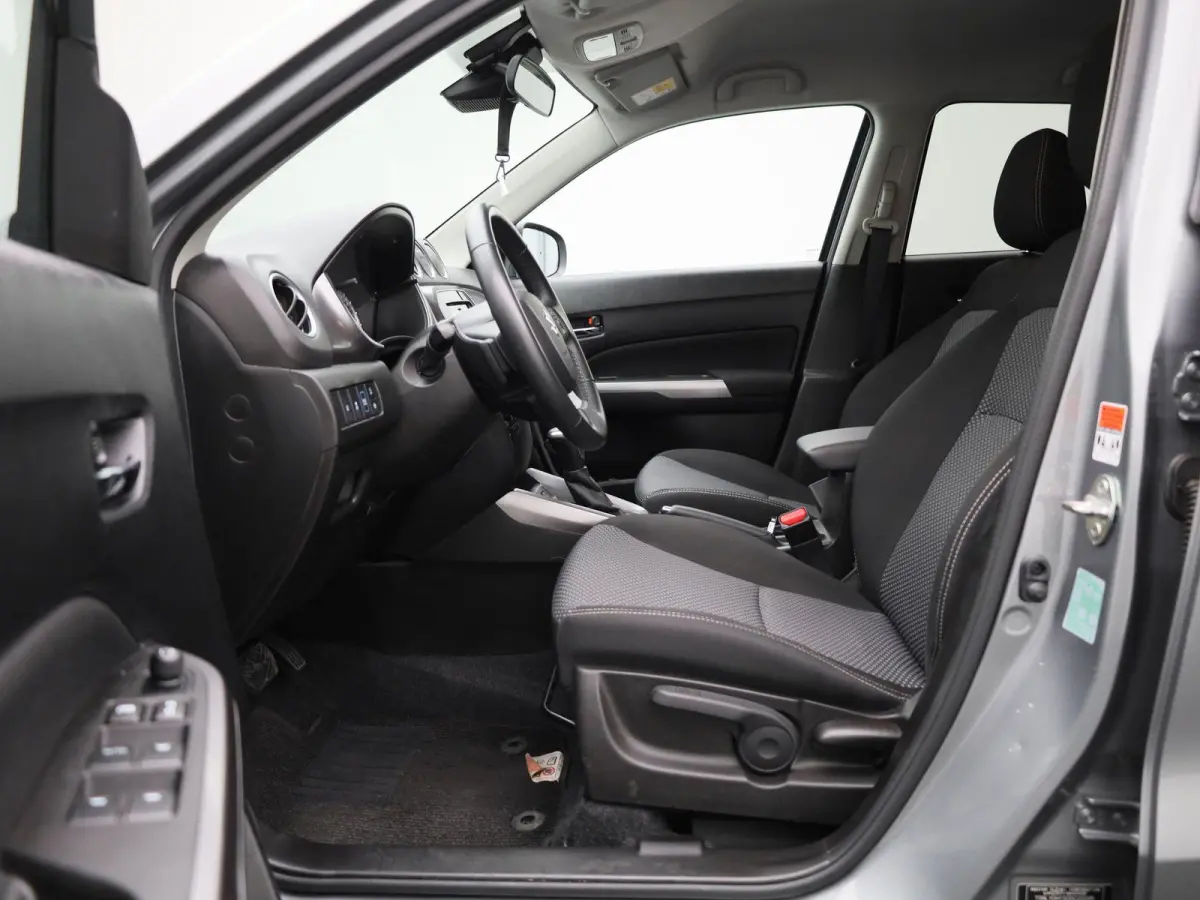 1.5 Luxe+ 2WD A/T | CAMERA | KLIMAATREGELING | STOELVERWARMING | KEYLESS | ADAPTIVE CRUISE CONTROL |