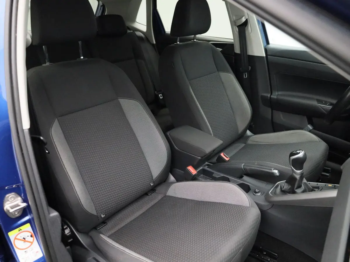 1.0 TSI Life 95 PK| Origineel Nederlands | 1e Eigenaar | Apple Carplay | Android Auto | Airco | 16 Inch Velgen | Privacy Glass | Digitale Cockpit | Adaptieve Cruise Control