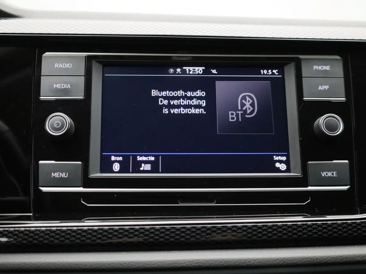 1.0 TSI Life 95 PK| Origineel Nederlands | 1e Eigenaar | Apple Carplay | Android Auto | Airco | 16 Inch Velgen | Privacy Glass | Digitale Cockpit | Adaptieve Cruise Control