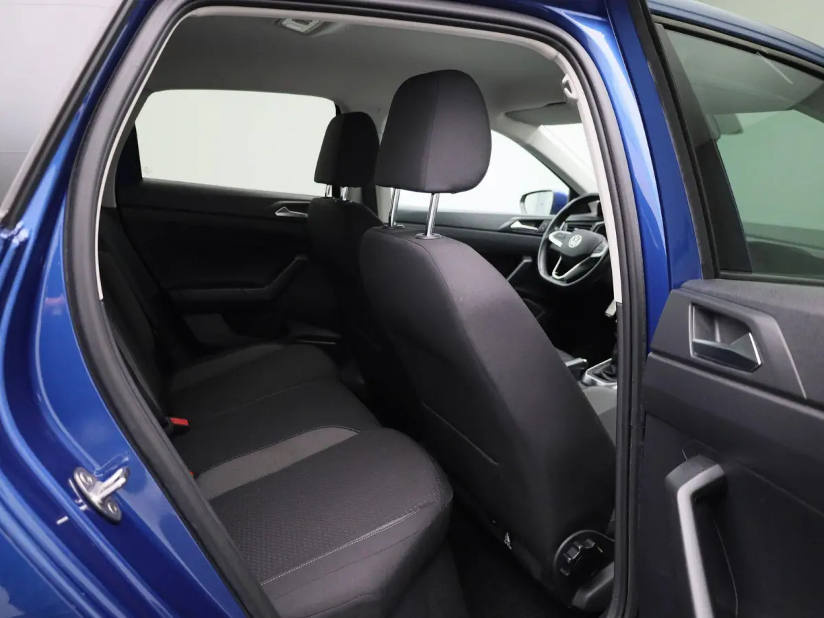 1.0 TSI Life 95 PK| Origineel Nederlands | 1e Eigenaar | Apple Carplay | Android Auto | Airco | 16 Inch Velgen | Privacy Glass | Digitale Cockpit | Adaptieve Cruise Control