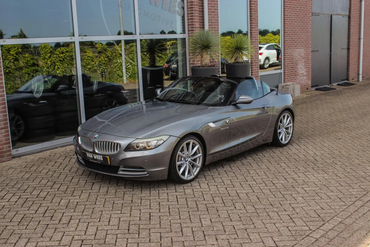 sDrive35i Executive | DCT | NL auto | M-onderstel | Keyless entry | HiFi audio | Cruise control | Stoelverwarming | Memory | Sportstuur | Navigatie Professional | PDC