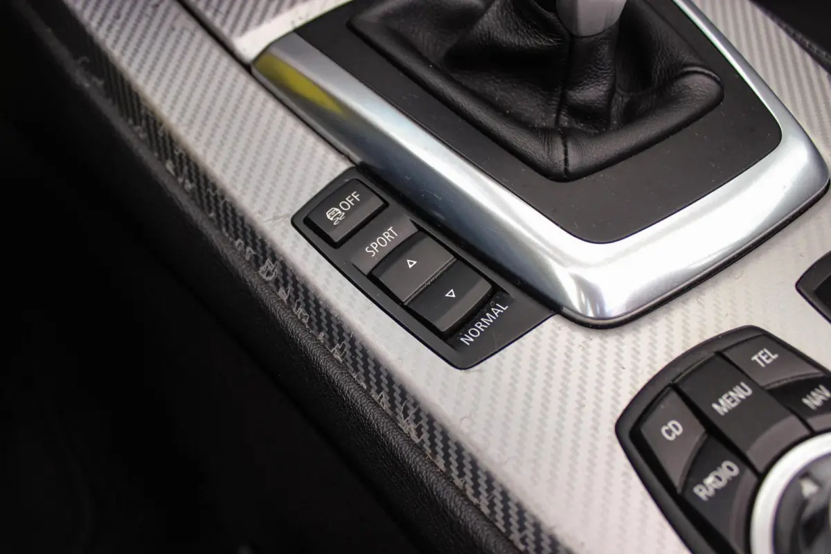sDrive35i Executive | DCT | NL auto | M-onderstel | Keyless entry | HiFi audio | Cruise control | Stoelverwarming | Memory | Sportstuur | Navigatie Professional | PDC