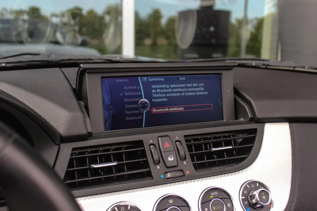sDrive35i Executive | DCT | NL auto | M-onderstel | Keyless entry | HiFi audio | Cruise control | Stoelverwarming | Memory | Sportstuur | Navigatie Professional | PDC