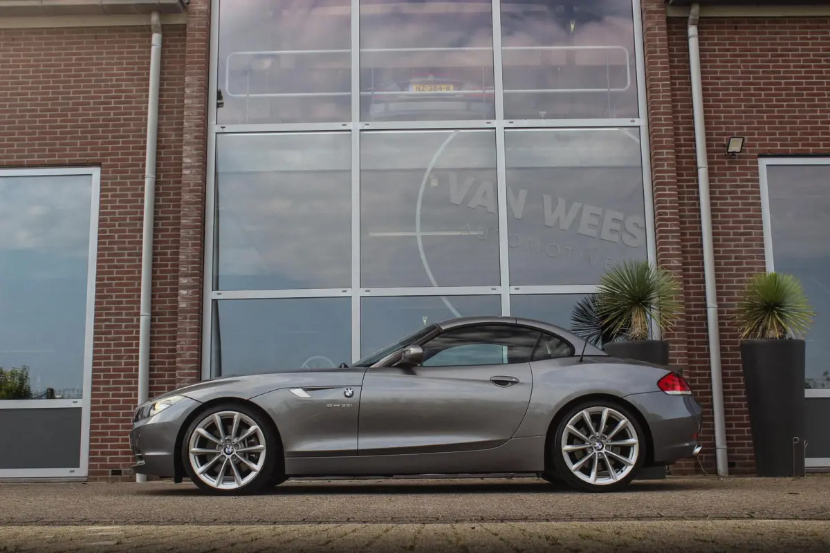 sDrive35i Executive | DCT | NL auto | M-onderstel | Keyless entry | HiFi audio | Cruise control | Stoelverwarming | Memory | Sportstuur | Navigatie Professional | PDC