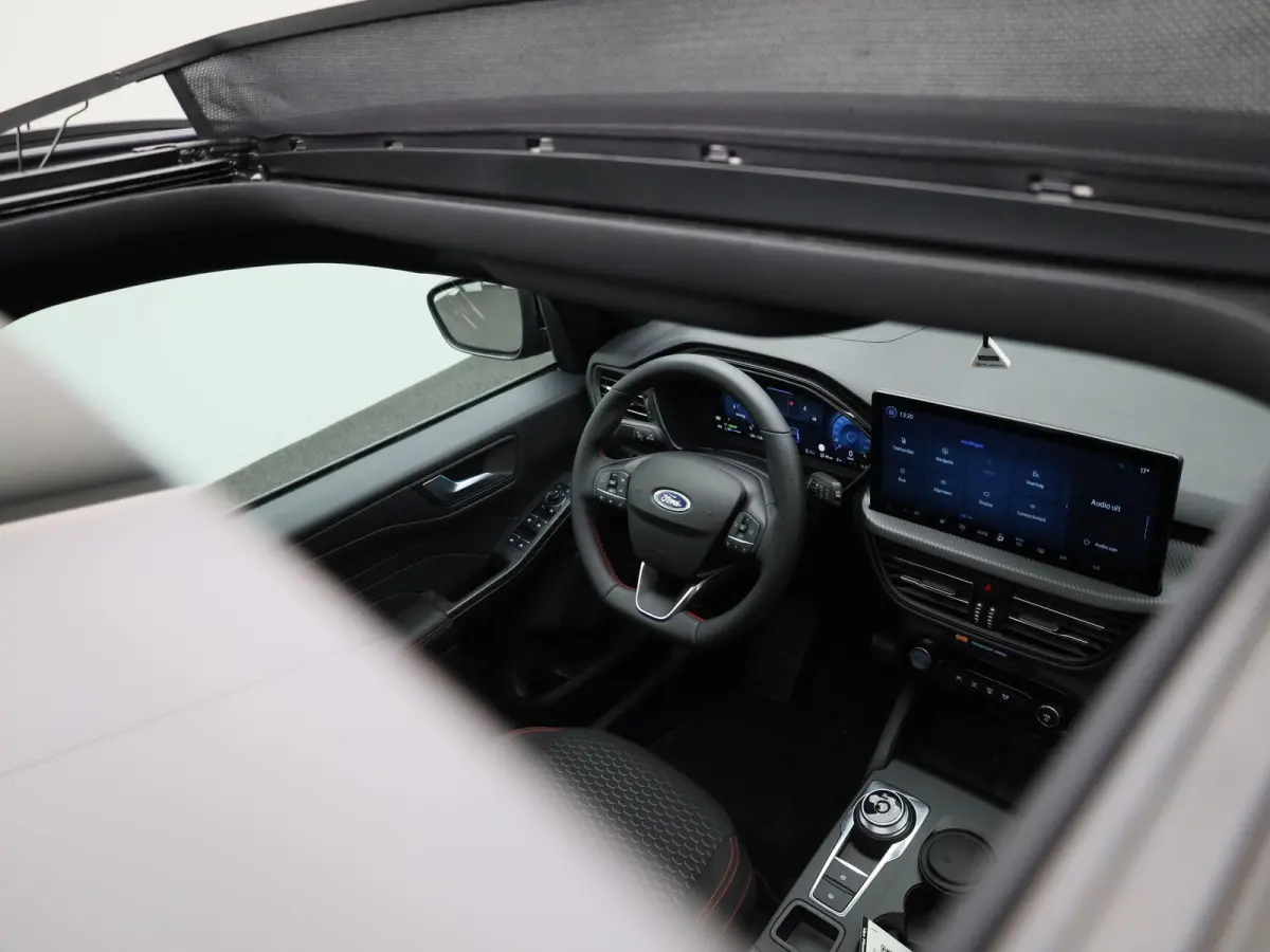 2.5 PHEV ST-Line X | Panoramadak | Virtual Cockpit | Head Up Display | Camera | LED Koplampen | Winter Pakket |
