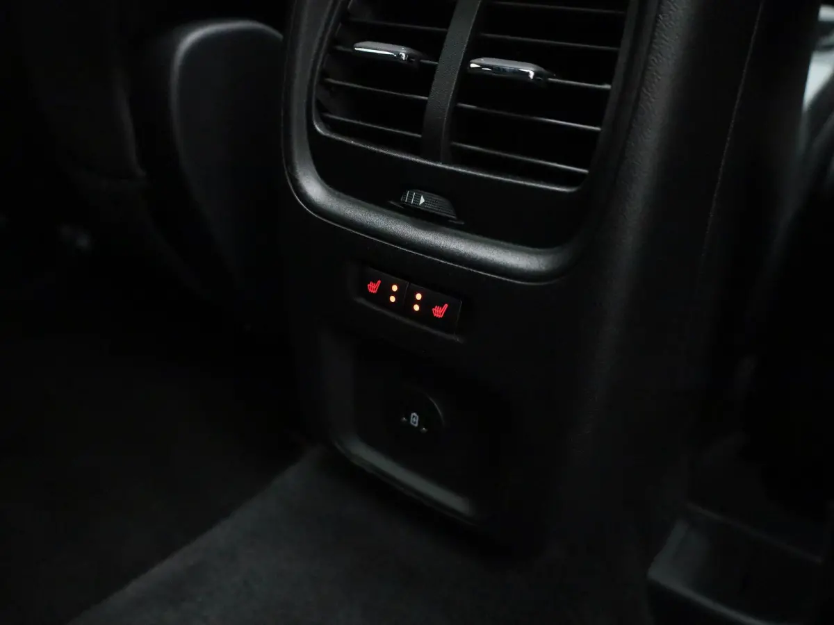 2.5 PHEV ST-Line X | Panoramadak | Virtual Cockpit | Head Up Display | Camera | LED Koplampen | Winter Pakket |