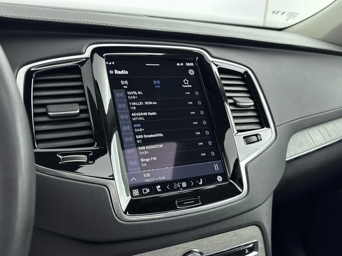 2.0 T8 Recharge AWD Ultimate Dark | 7 PERSOONS | ELEK.STOEL | MASSAGE | STOELVERWARMING V+A | MEMORYSTOELEN | HARMAN KARDON | PANORAMADAK |