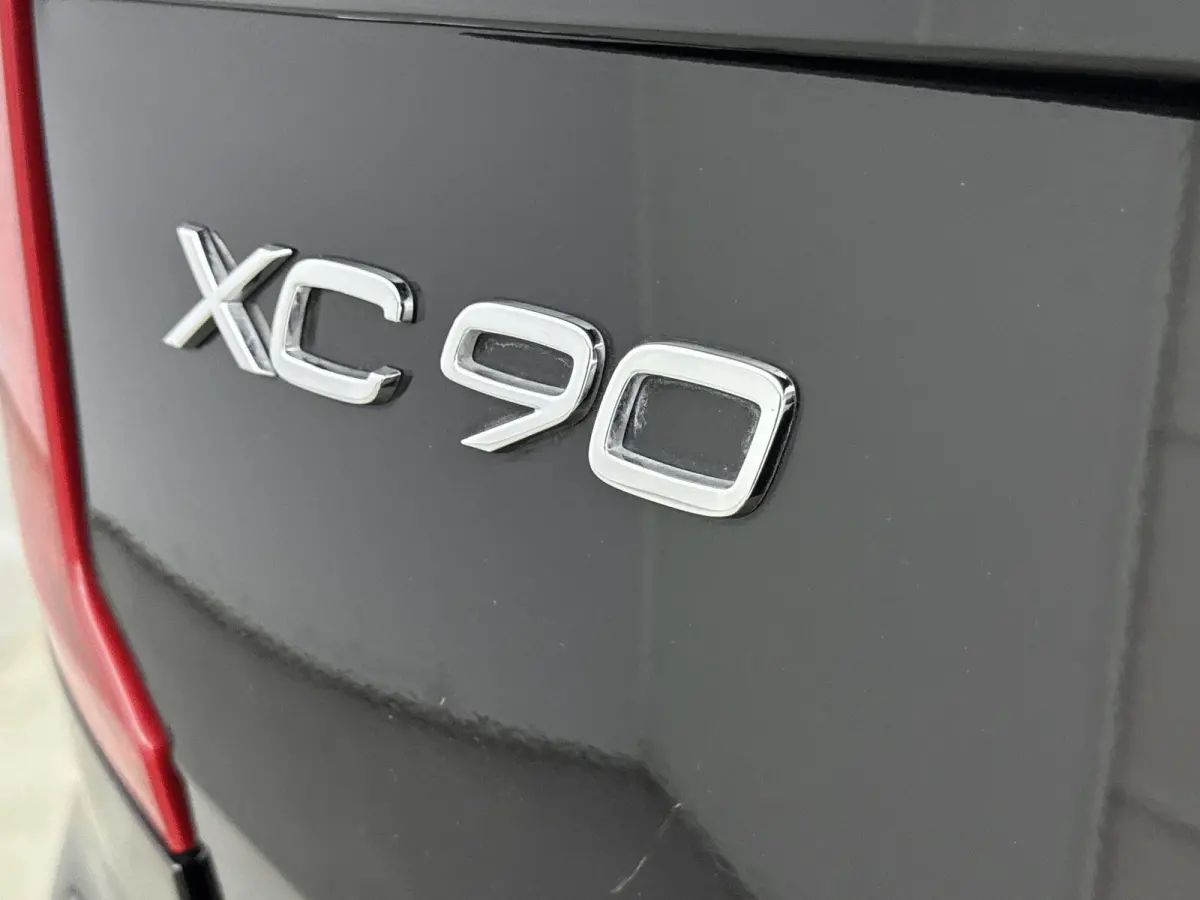 2.0 T8 Recharge AWD Ultimate Dark | 7 PERSOONS | ELEK.STOEL | MASSAGE | STOELVERWARMING V+A | MEMORYSTOELEN | HARMAN KARDON | PANORAMADAK |
