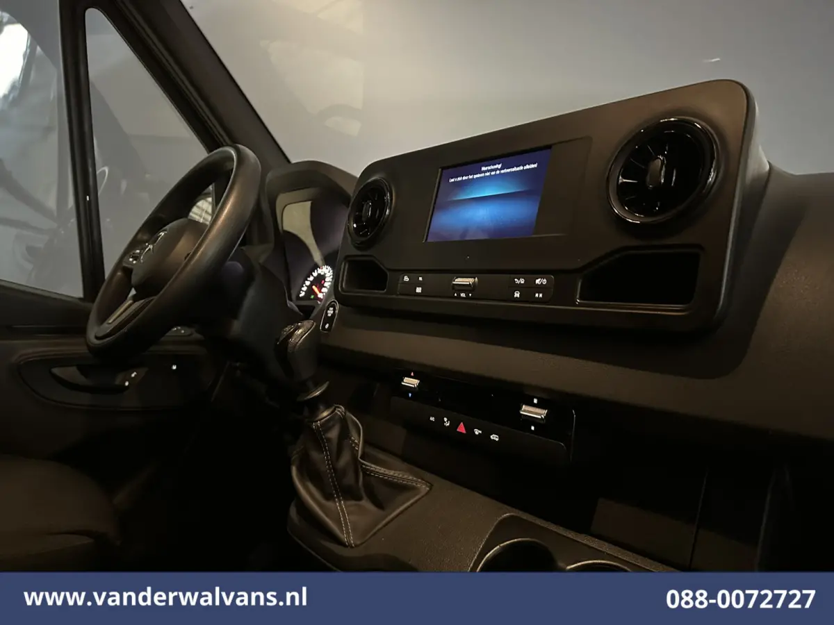 317 CDI 170pk L3H2 Euro6 Airco | Camera | Apple Carplay | Cruisecontrol | Stoelverwarming Android Auto, Parkeersensoren, Bijrijdersbank