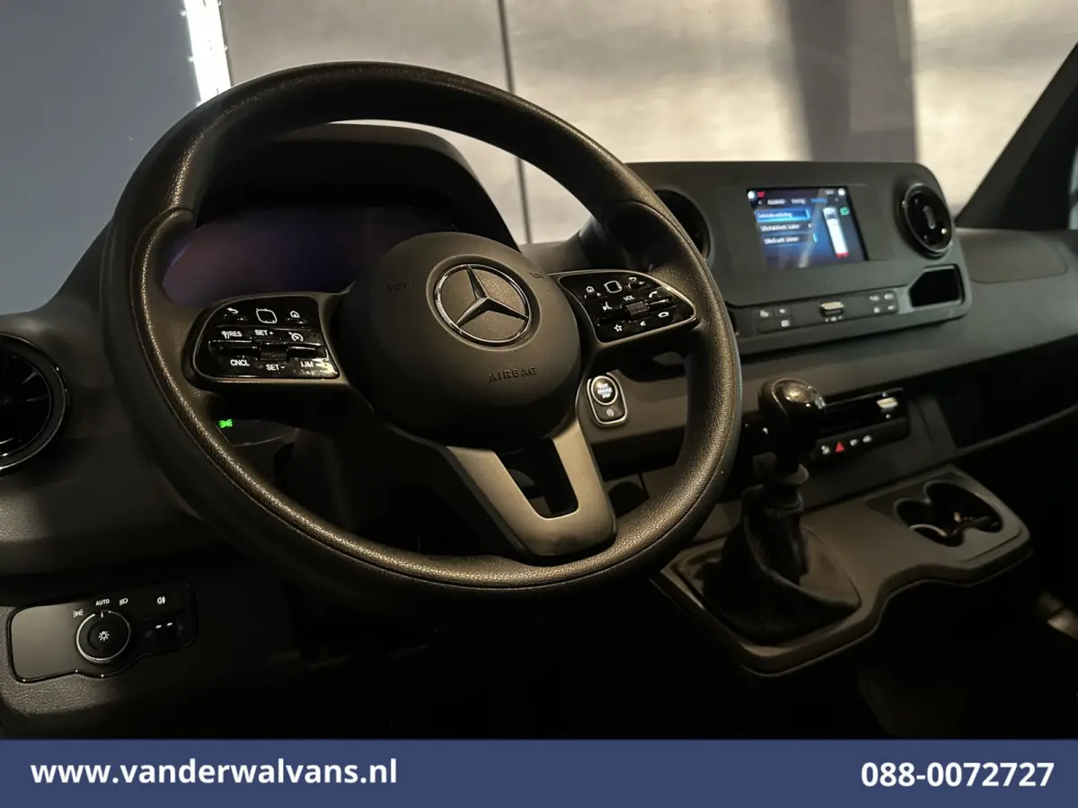 317 CDI 170pk L3H2 Euro6 Airco | Camera | Apple Carplay | Cruisecontrol | Stoelverwarming Android Auto, Parkeersensoren, Bijrijdersbank