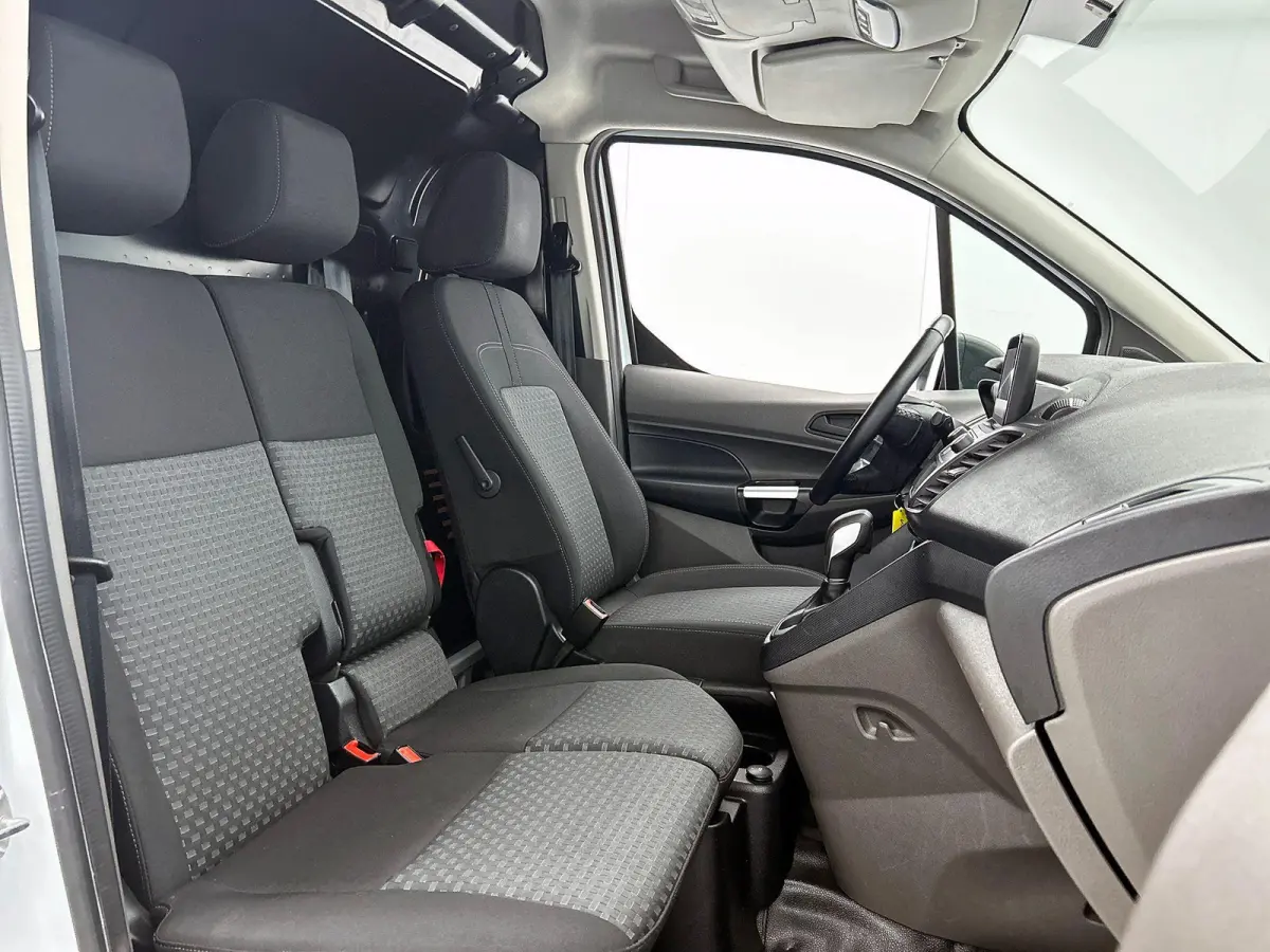 1.5 EcoBlue Automaat L2 Trend Navigatie Airco Parkeersensoren Cruise Control Camera DAB+