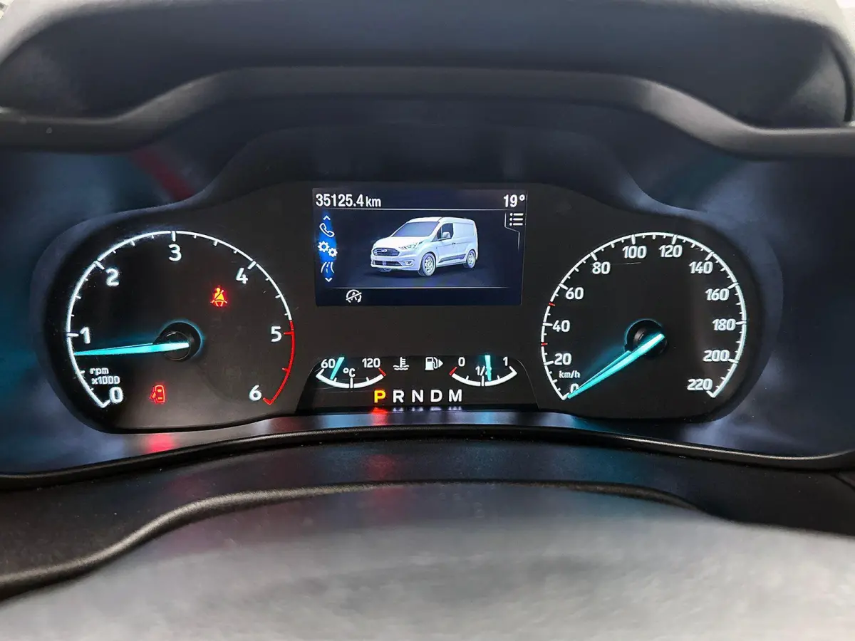 1.5 EcoBlue Automaat L2 Trend Navigatie Airco Parkeersensoren Cruise Control Camera DAB+