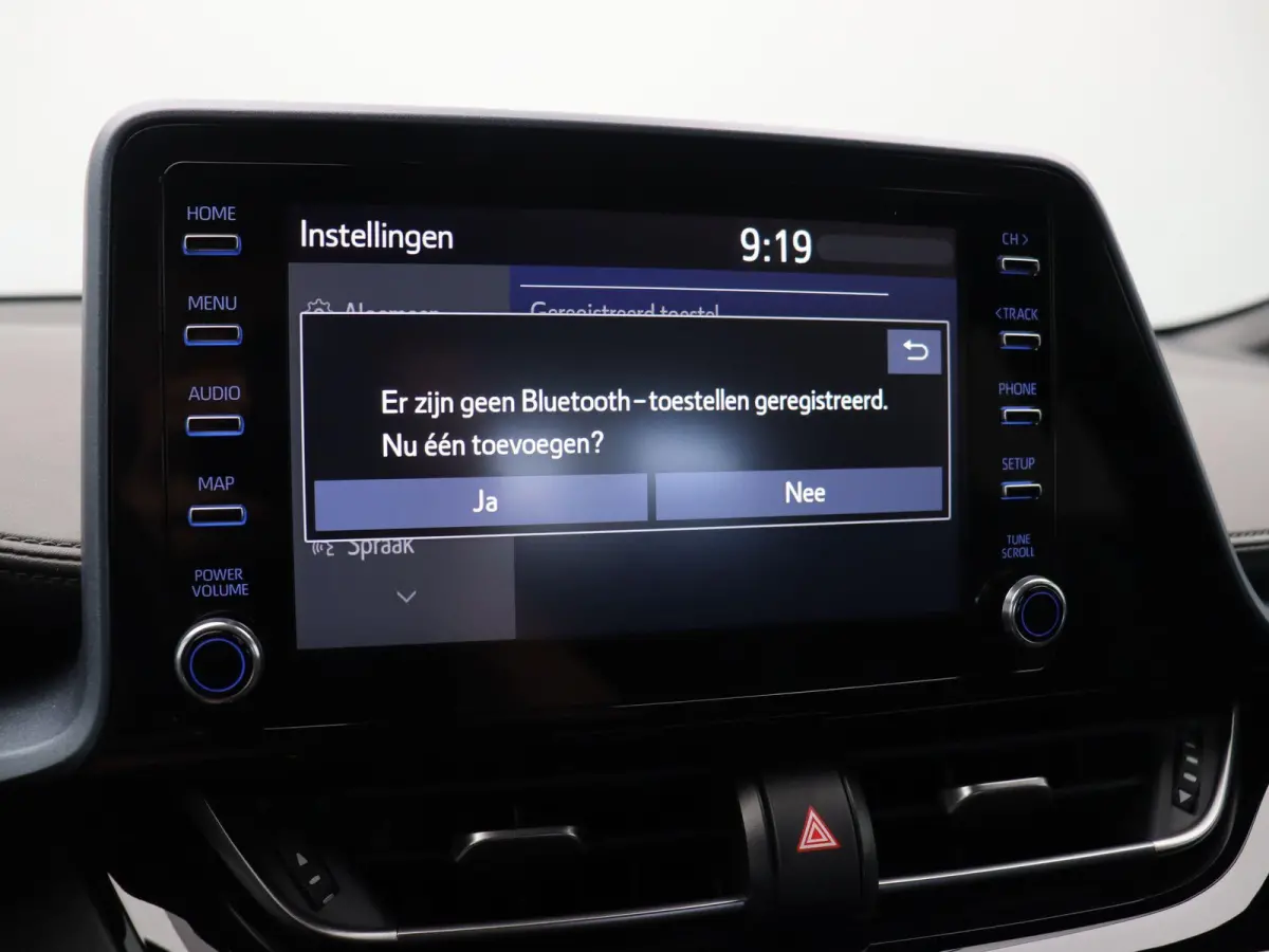1.8 Hybrid Business Plus | Stoel en Stuurwielverwarming | Apple Carplay & Android Auto | Led Koplampen |