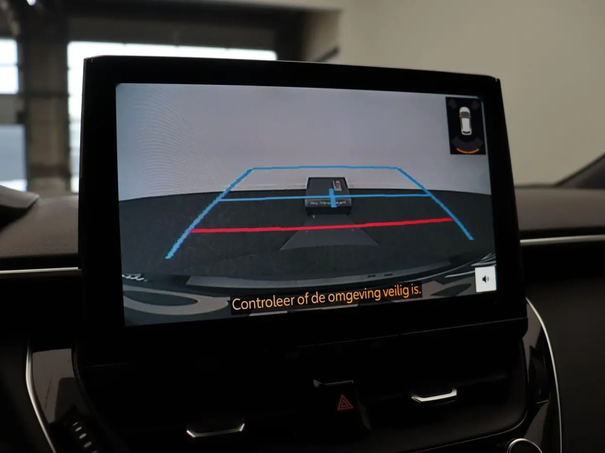 Hybrid 140 Dynamic | Stoel, Stuur en voorruitverwarming | Apple Carplay & Android Auto | Achteruitrijcamera |