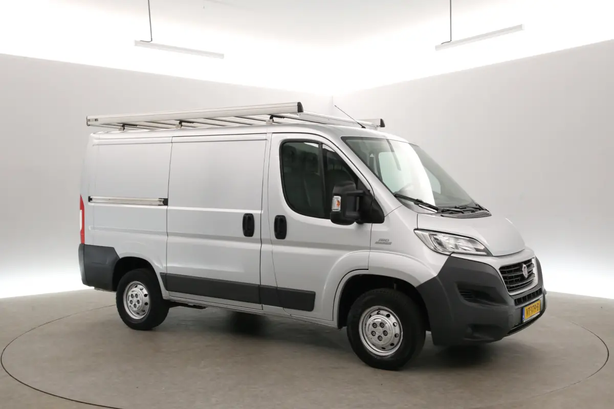 Fiat Ducato 2.3 MultiJet L1H1 | Automaat | Airco | 3 Zits | Trekhaak | Imperiaal