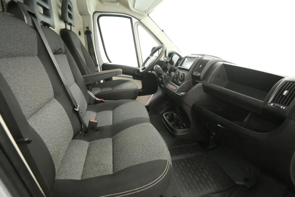 Fiat Ducato 2.3 MultiJet L1H1 | Automaat | Airco | 3 Zits | Trekhaak | Imperiaal