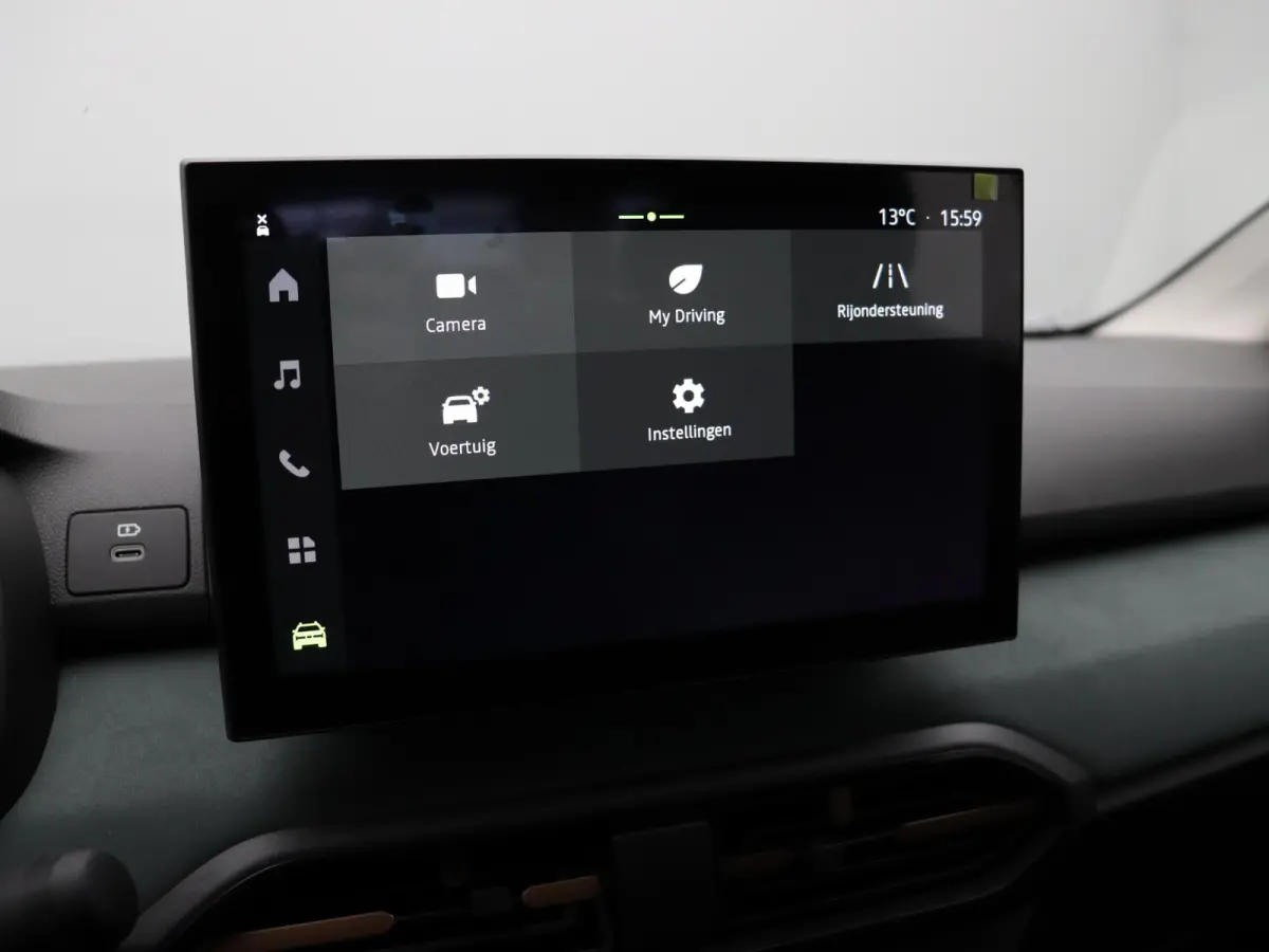TCe 110pk limited edition | Climate control | Elek. handrem | Achteruitrijcamera | Cruise control |