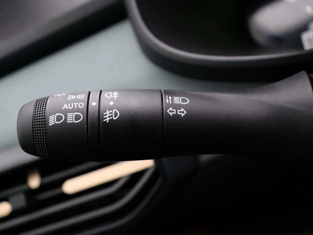 TCe 110pk limited edition | Climate control | Elek. handrem | Achteruitrijcamera | Cruise control |