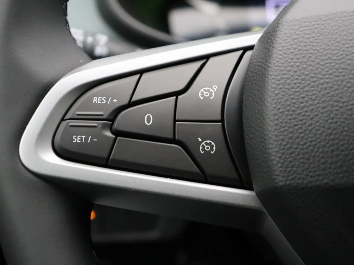 TCe 110pk limited edition | Climate control | Elek. handrem | Achteruitrijcamera | Cruise control |
