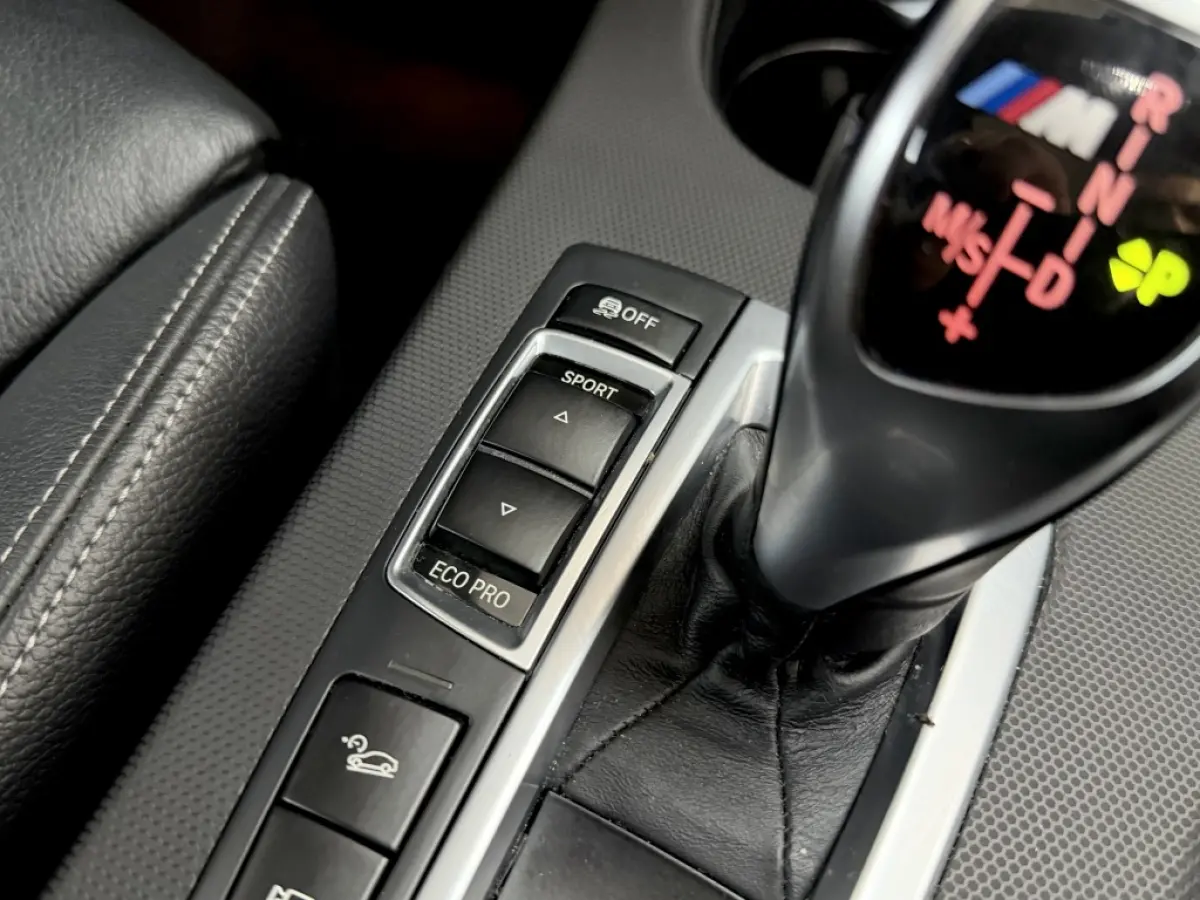 M40i M-Sport SCHUIFDAK HUD LEER 21''