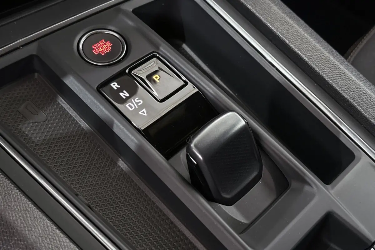 1.4 e-Hybrid Stoelverwarming Apple CarPlay Keyless Achteruitrijcamera