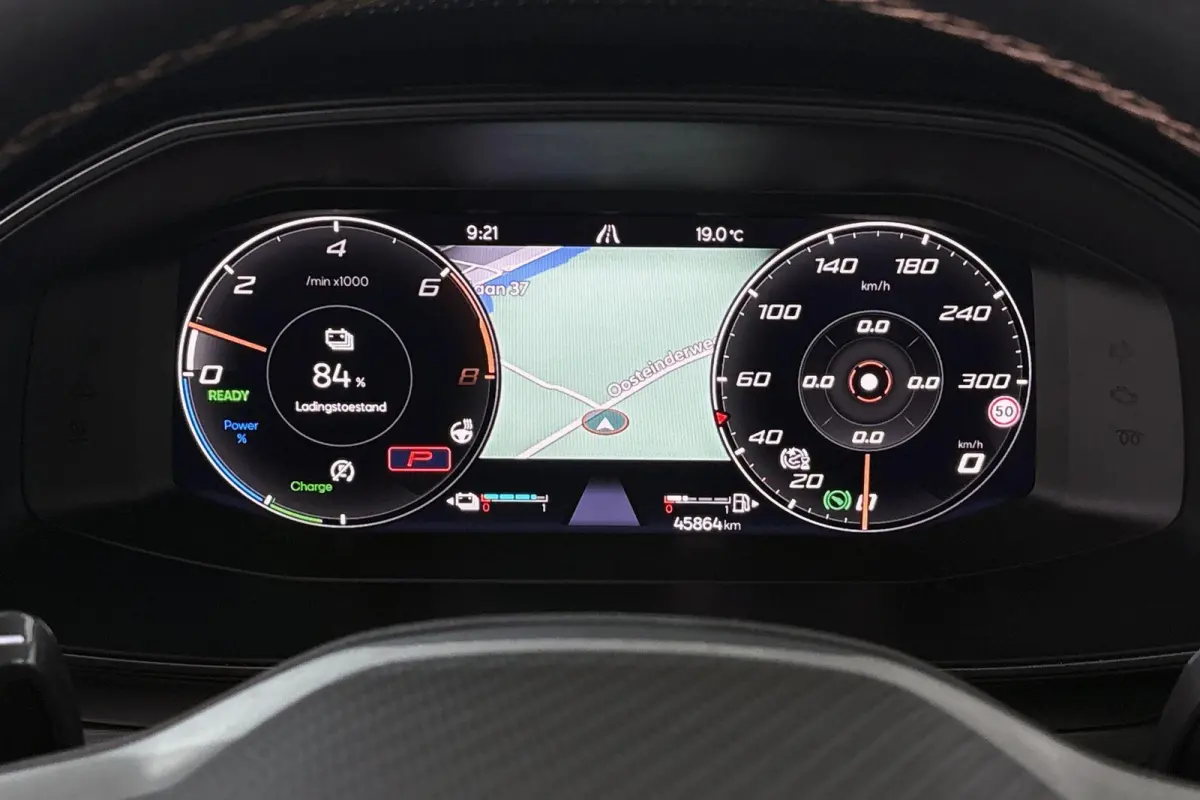 1.4 e-Hybrid Stoelverwarming Apple CarPlay Keyless Achteruitrijcamera