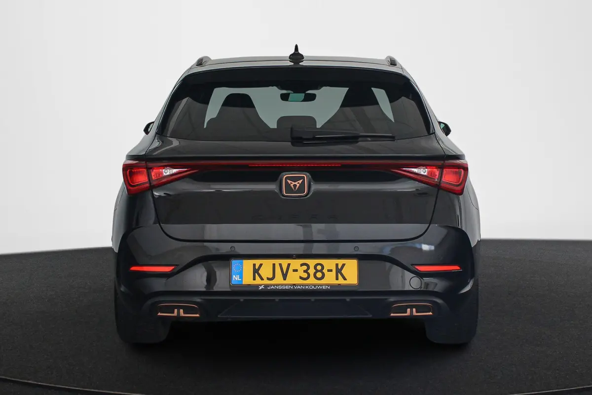 1.4 e-Hybrid Stoelverwarming Apple CarPlay Keyless Achteruitrijcamera