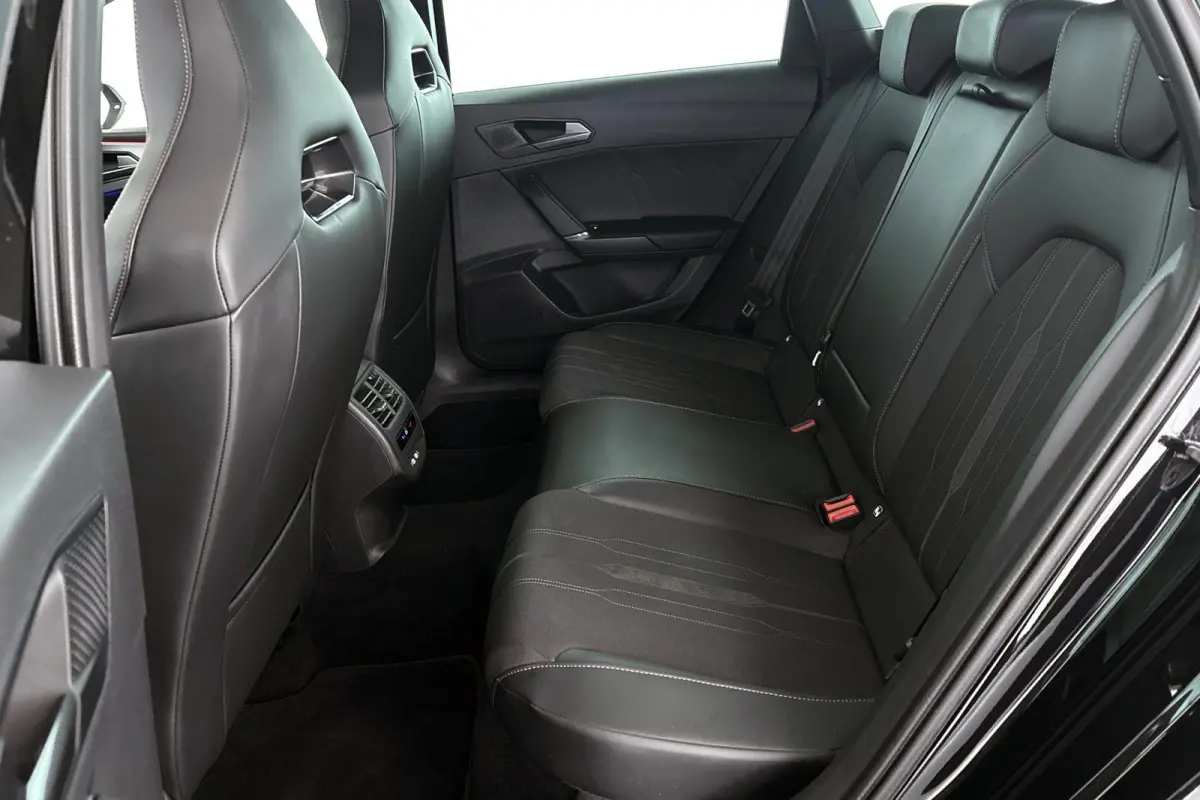 1.4 e-Hybrid Stoelverwarming Apple CarPlay Keyless Achteruitrijcamera