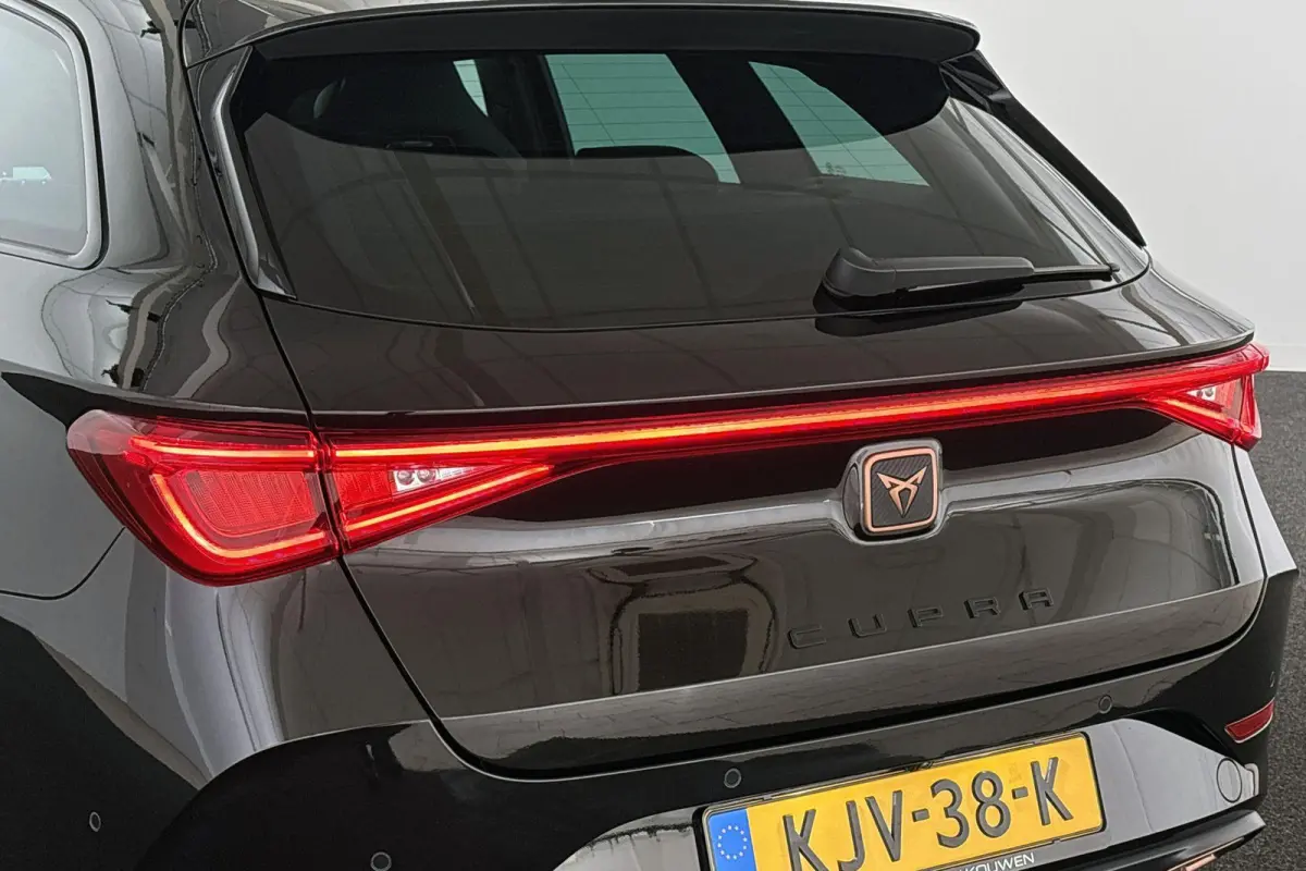 1.4 e-Hybrid Stoelverwarming Apple CarPlay Keyless Achteruitrijcamera