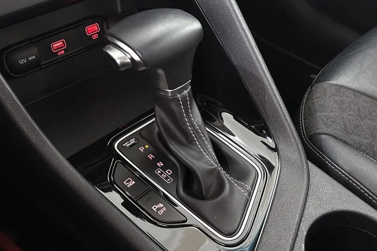 1.6 GDi Hybrid DynamicLine Apple CarPlay Achteruitrijcamera Navigatie
