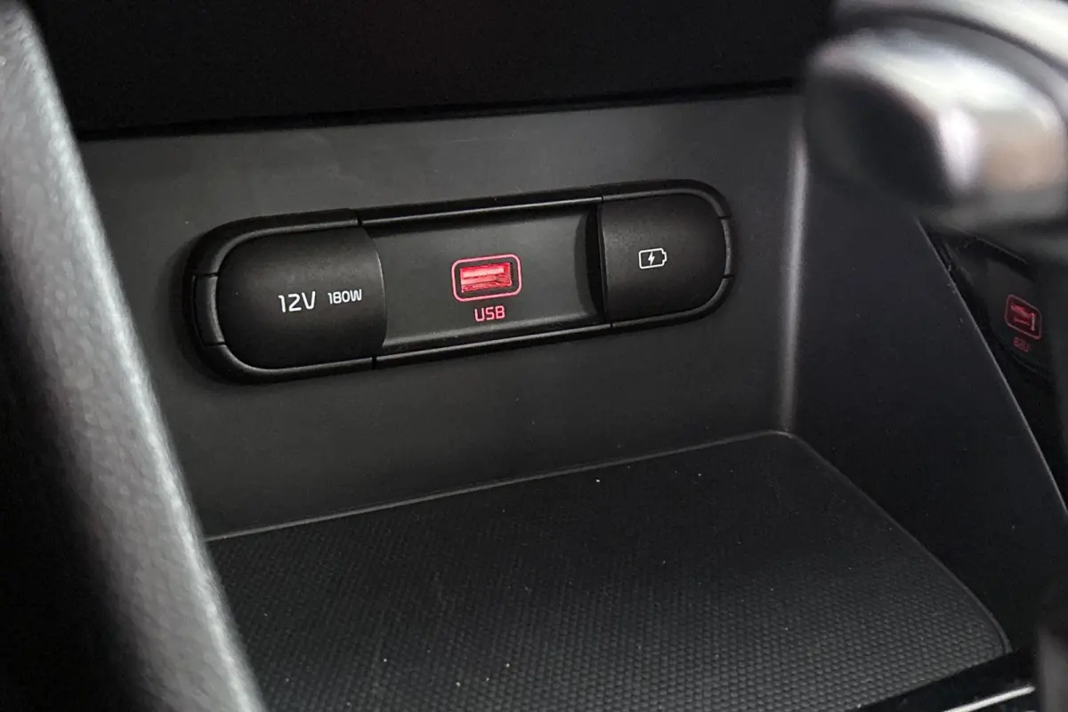 1.6 GDi Hybrid DynamicLine Apple CarPlay Achteruitrijcamera Navigatie