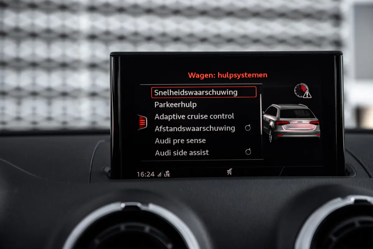 S3 Sportback 2.0TFSI quattro Pro Line Plus
