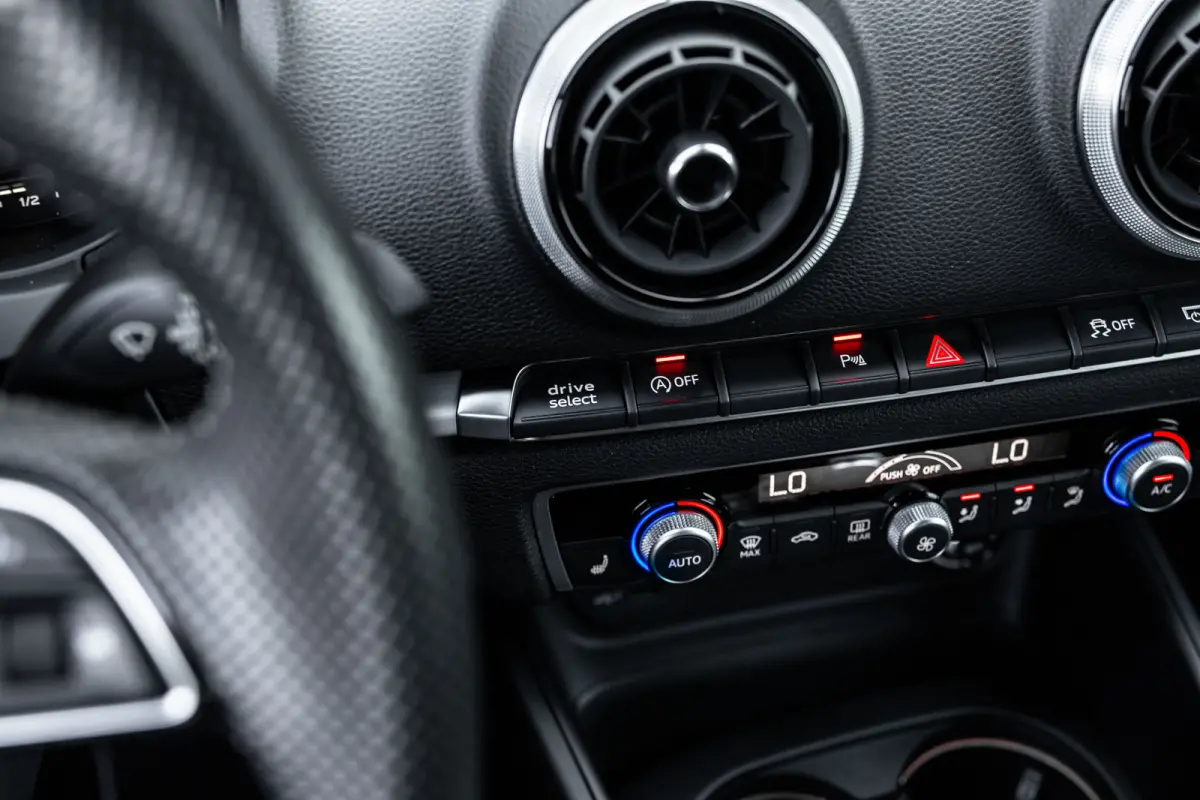 S3 Sportback 2.0TFSI quattro Pro Line Plus