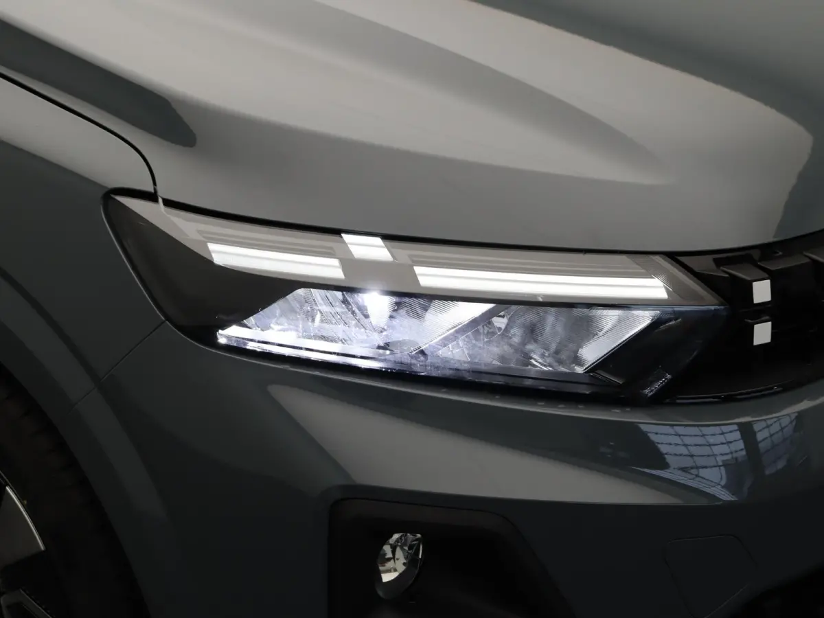 TCe 100pk expression | Stoelverwarming | Climate control | Cruise control |