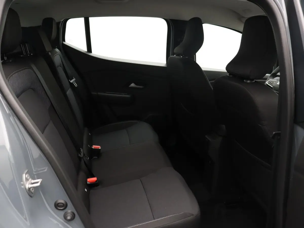 TCe 100pk expression | Stoelverwarming | Climate control | Cruise control |