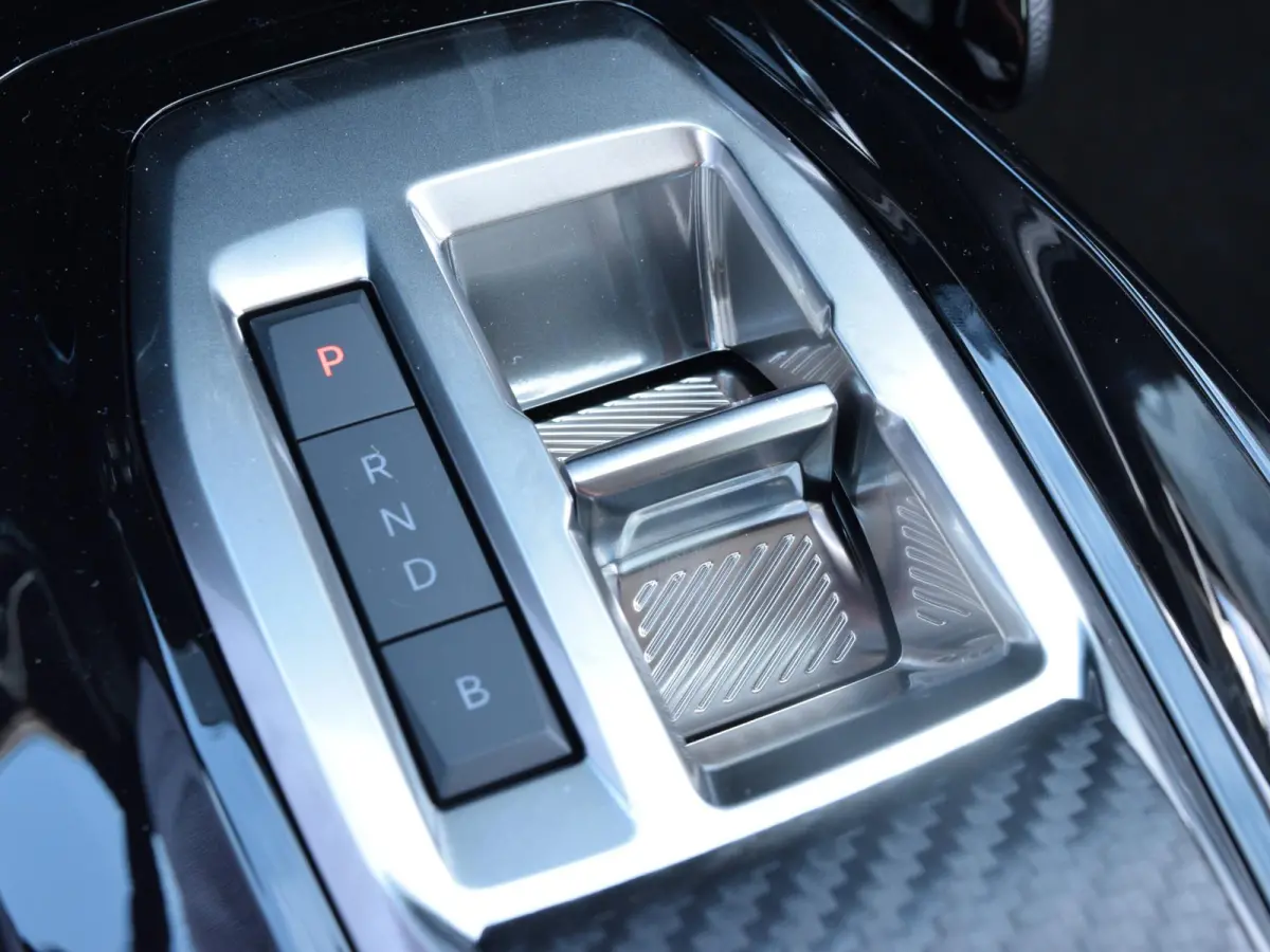 EV Business 51 kWh