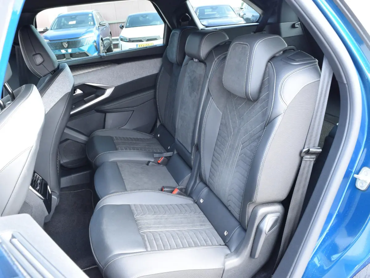 1.2 Hybrid 145 GT Exclusive 7-PERSOONS