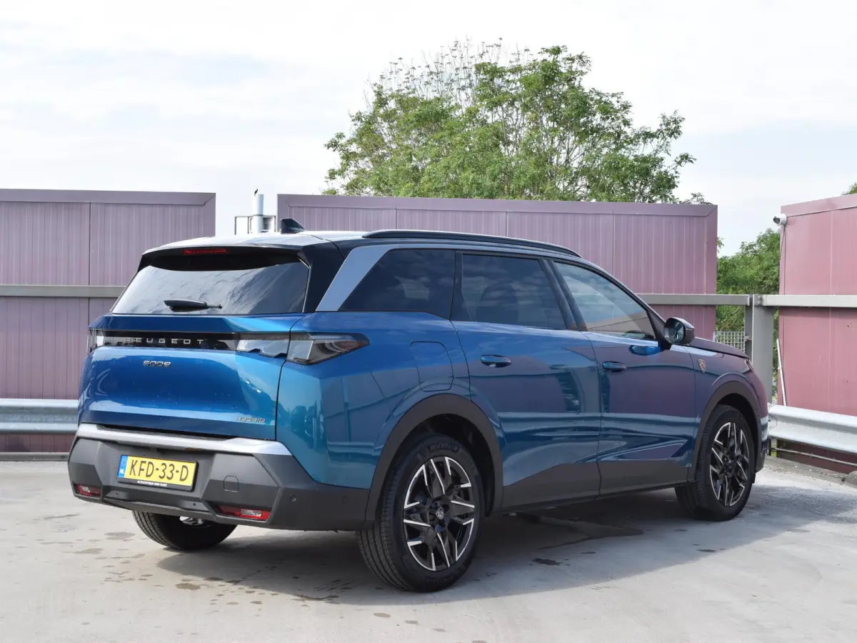 1.2 Hybrid 145 GT Exclusive 7-PERSOONS