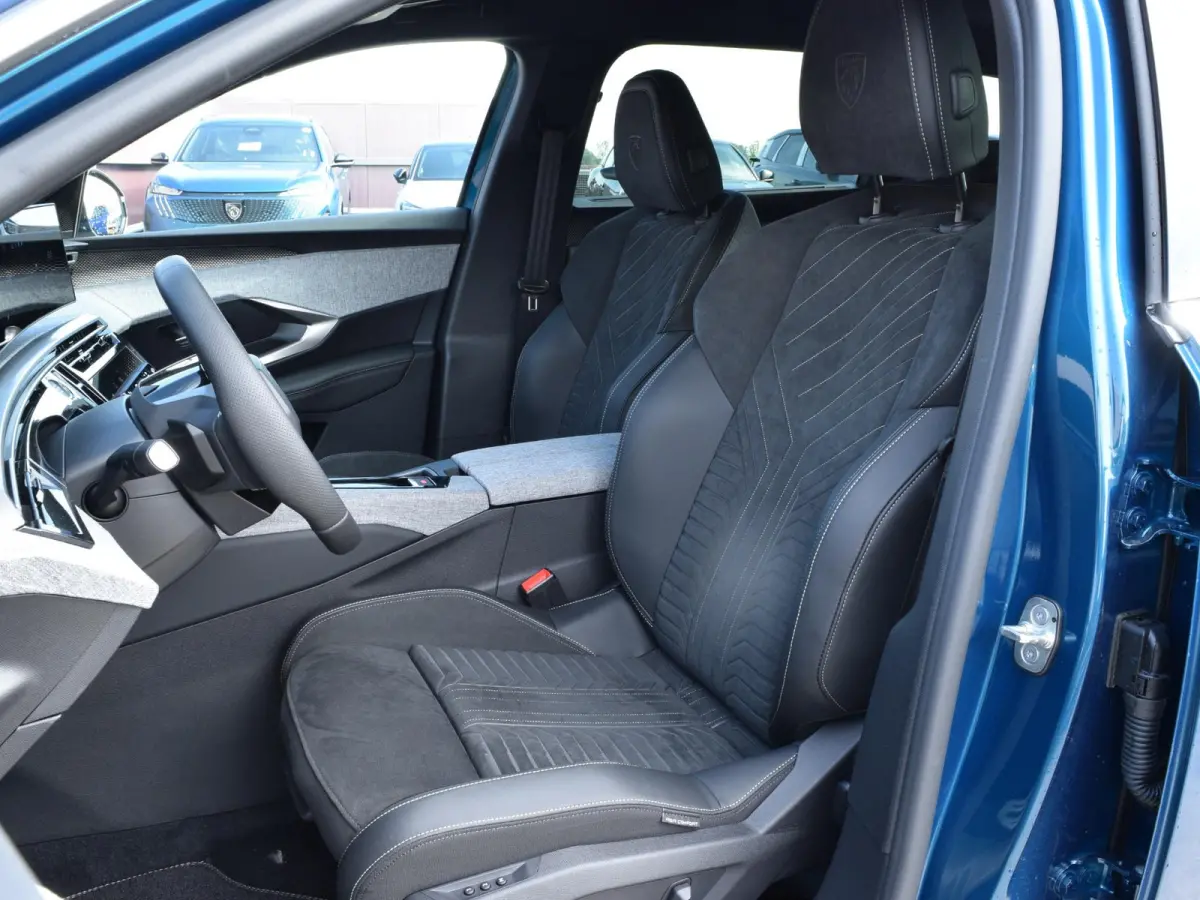 1.2 Hybrid 145 GT Exclusive 7-PERSOONS
