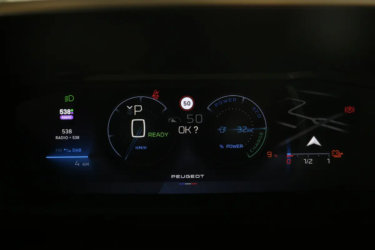 GT Avantage 58 kWh | Navi | Camera | Stoel- en stuur verwarming | Apple Carplay/Android | Ad. Cruise | DAB |