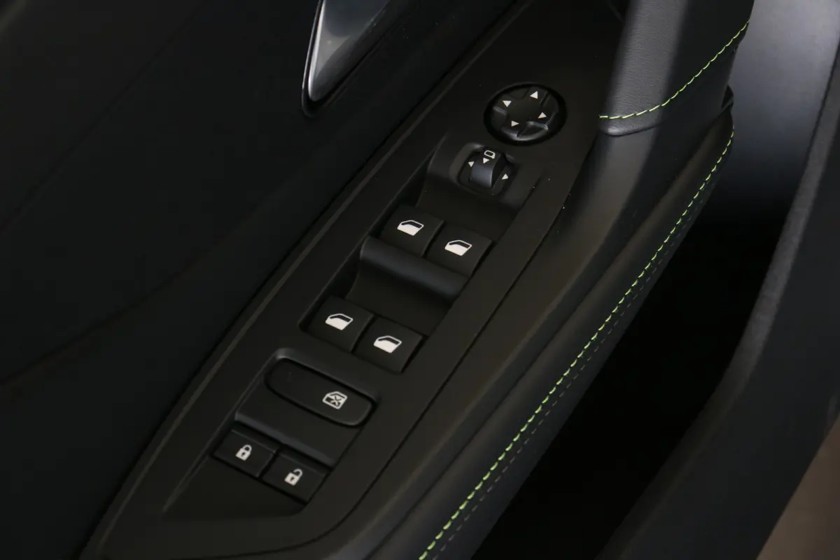 GT Avantage 58 kWh | Navi | Camera | Stoel- en stuur verwarming | Apple Carplay/Android | Ad. Cruise | DAB |