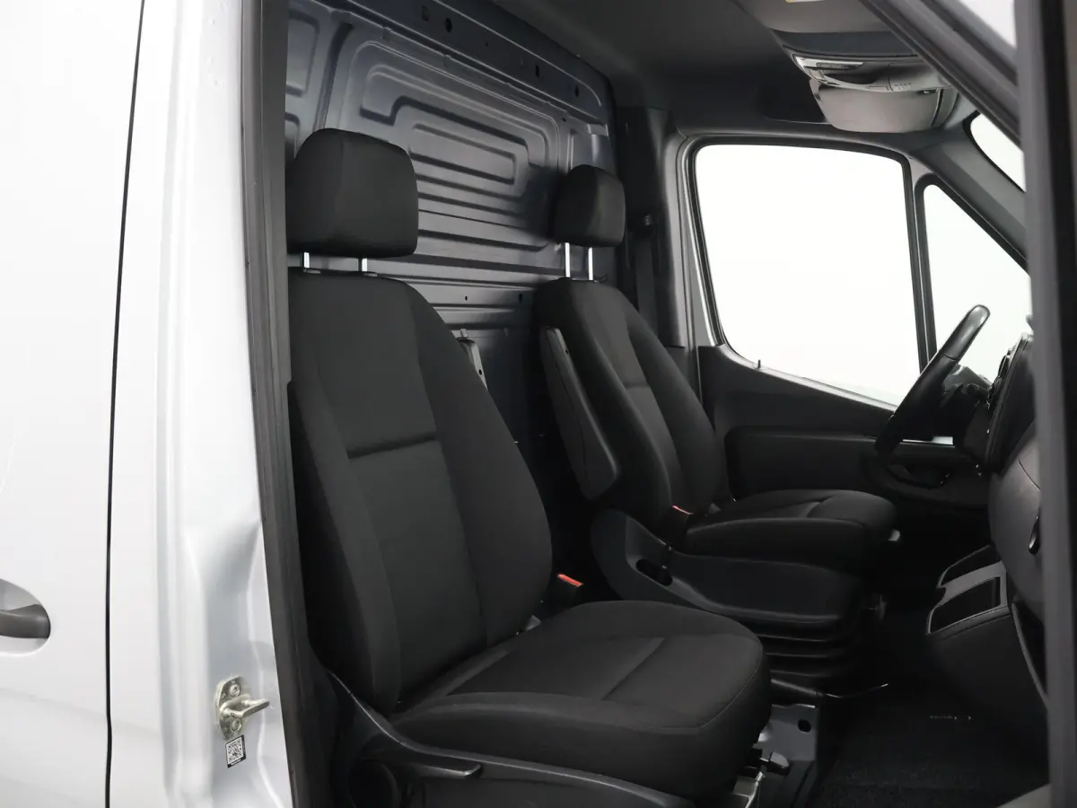 314 CDI | AUT. | L1 H1 | 2-ZITS | PARKEERCAMERA MET SENSOREN | AIRCO | COMFORTSTOELEN MET STOELVERWARMING BESTUURDER | DODEHOEKWAARSCHUWING | NAVIGATIE | LED KOPLAMPEN | CERTIFIED