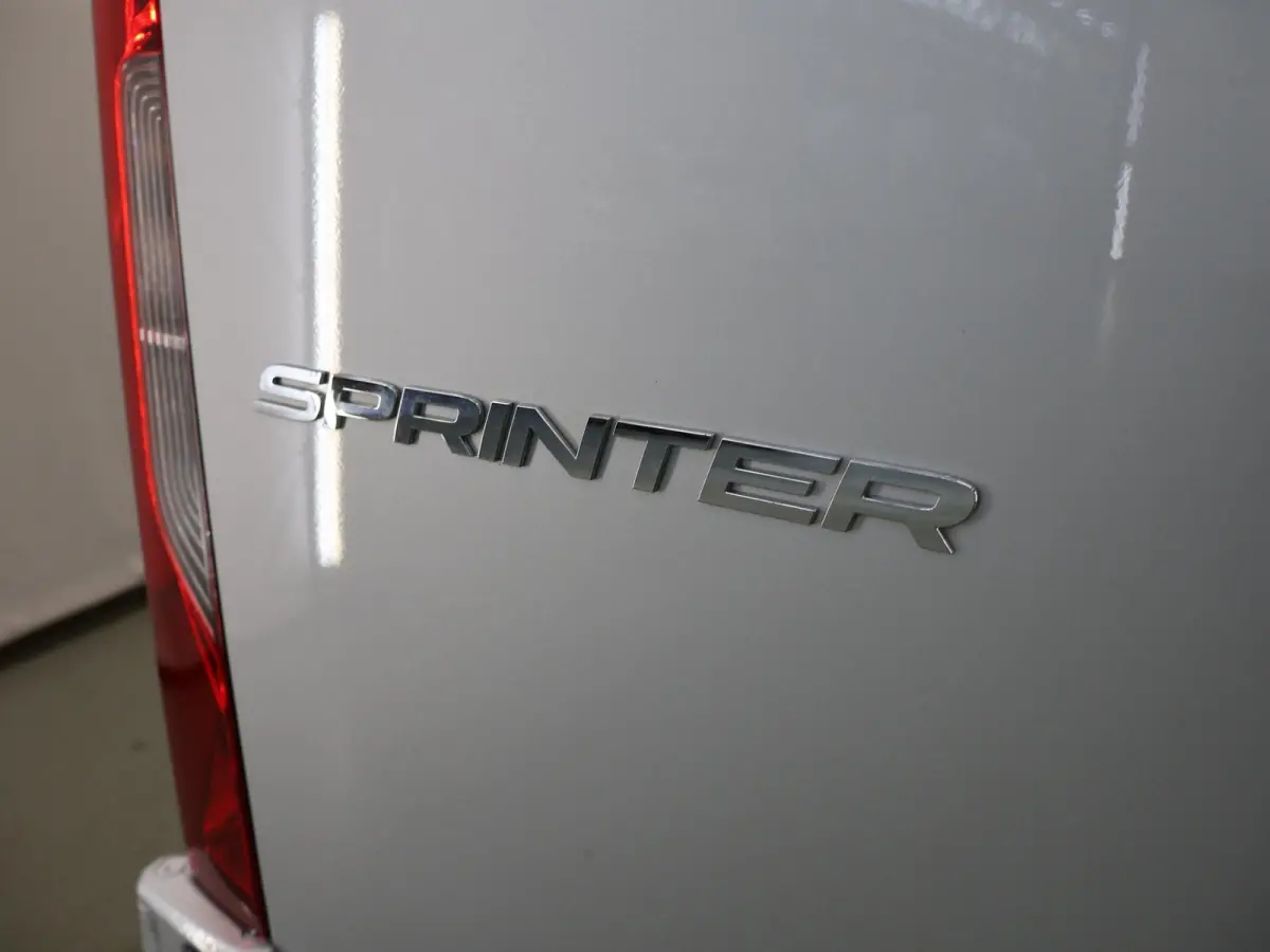 314 CDI | AUT. | L1 H1 | 2-ZITS | PARKEERCAMERA MET SENSOREN | AIRCO | COMFORTSTOELEN MET STOELVERWARMING BESTUURDER | DODEHOEKWAARSCHUWING | NAVIGATIE | LED KOPLAMPEN | CERTIFIED