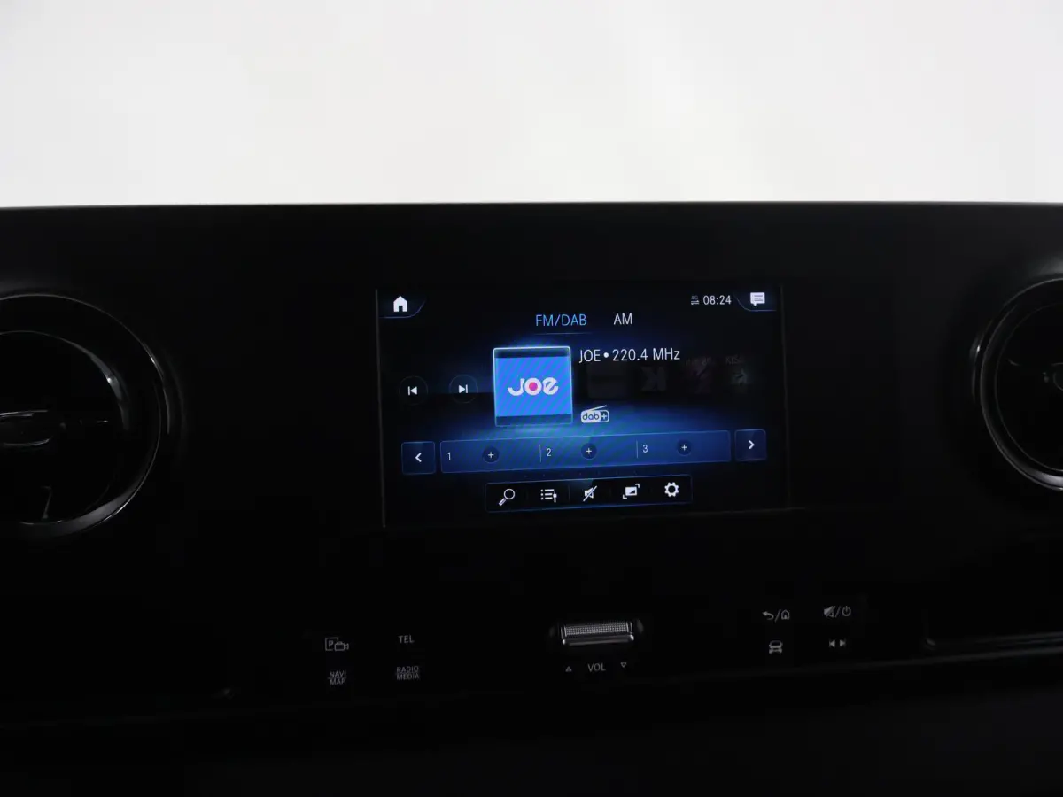 314 CDI | AUT. | L1 H1 | 2-ZITS | PARKEERCAMERA MET SENSOREN | AIRCO | COMFORTSTOELEN MET STOELVERWARMING BESTUURDER | DODEHOEKWAARSCHUWING | NAVIGATIE | LED KOPLAMPEN | CERTIFIED