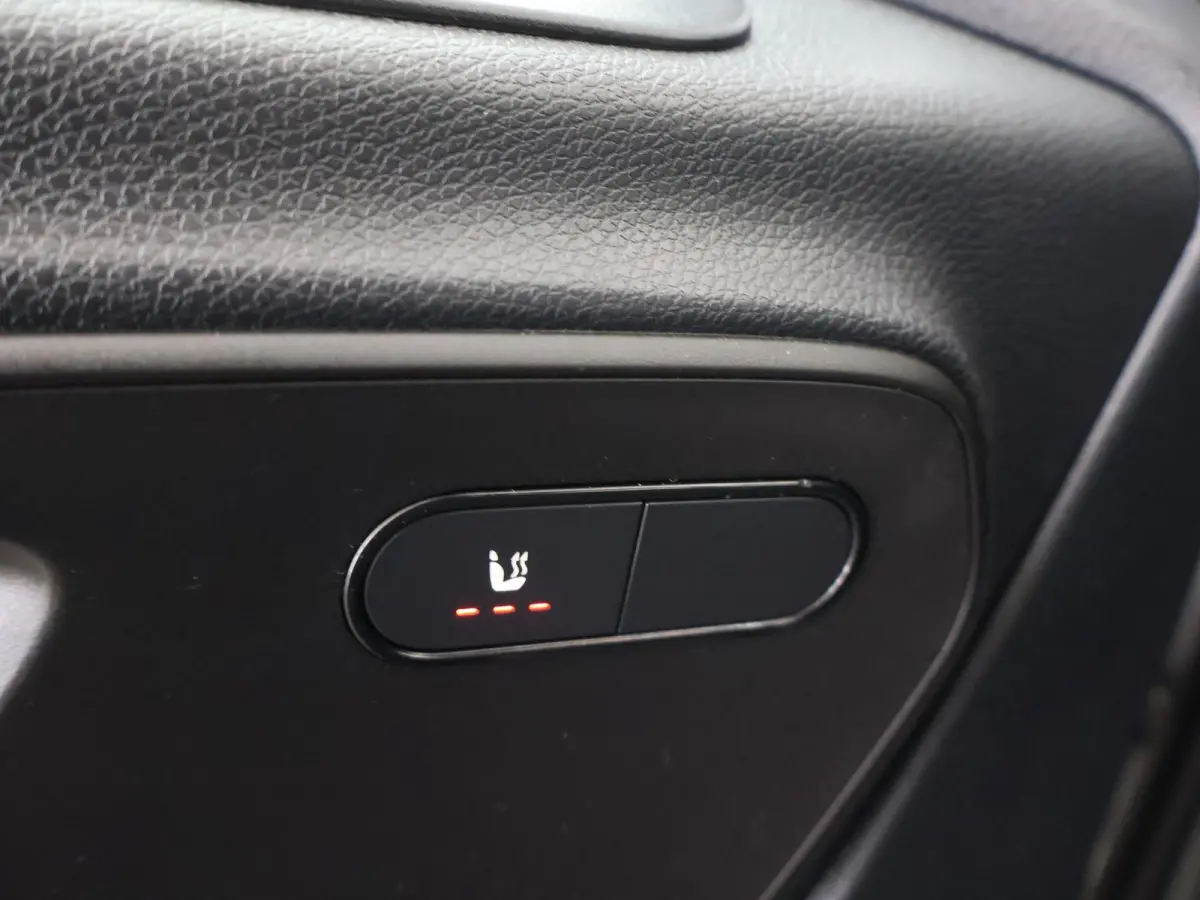 314 CDI | AUT. | L1 H1 | 2-ZITS | PARKEERCAMERA MET SENSOREN | AIRCO | COMFORTSTOELEN MET STOELVERWARMING BESTUURDER | DODEHOEKWAARSCHUWING | NAVIGATIE | LED KOPLAMPEN | CERTIFIED