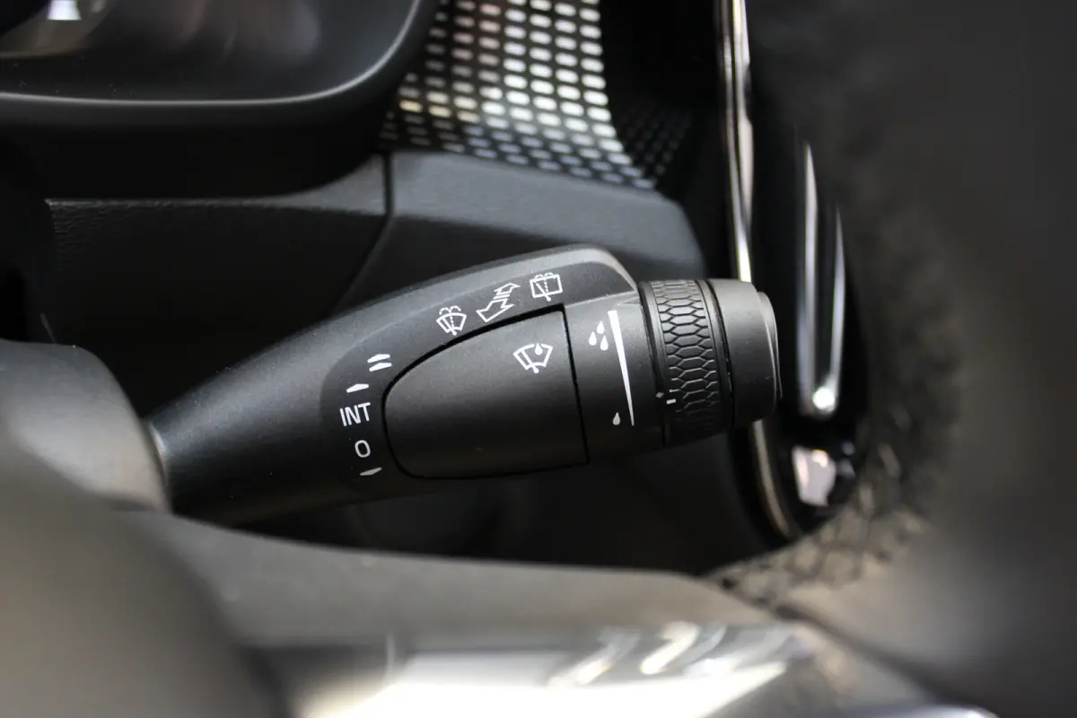 Ext. Range Europa Ultra Black Edition | Privacy glas | Power Seats | Pano-dak | Nubuck