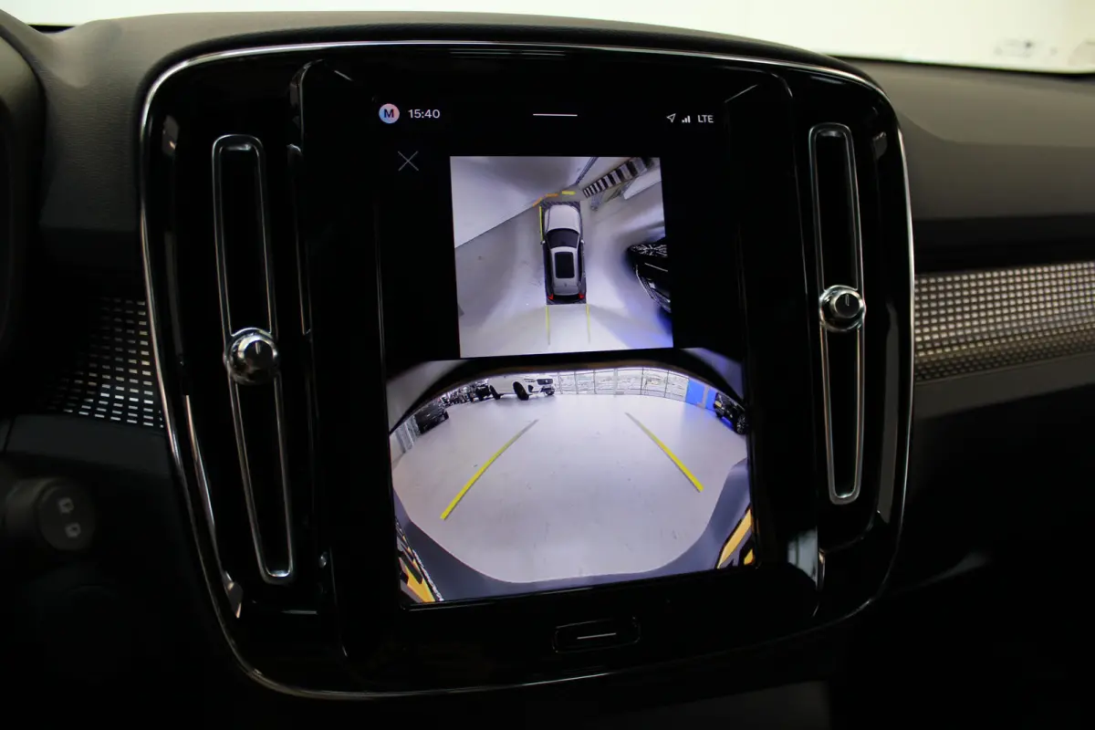 Ext. Range Europa Ultra Black Edition | Privacy glas | Power Seats | Pano-dak | Nubuck
