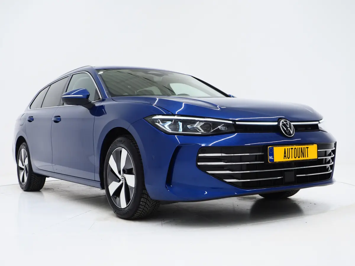 1.5 eHybrid Elegance | 5 Jaar Garantie | Panoramadak | Leder/Alcantara | Trekhaak | Harman/Kardon | HUD | 360 | Keyless