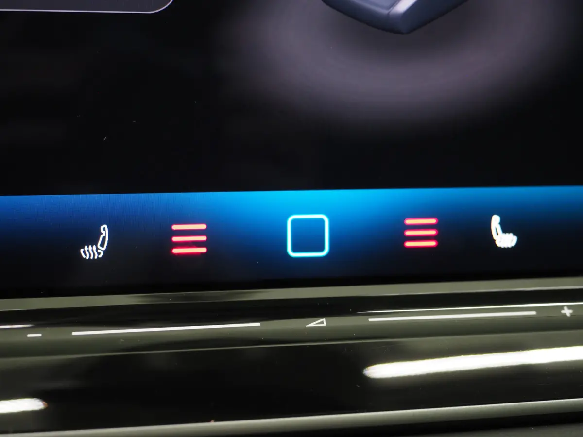 1.5 eHybrid Elegance | 5 Jaar Garantie | Panoramadak | Leder/Alcantara | Trekhaak | Harman/Kardon | HUD | 360 | Keyless
