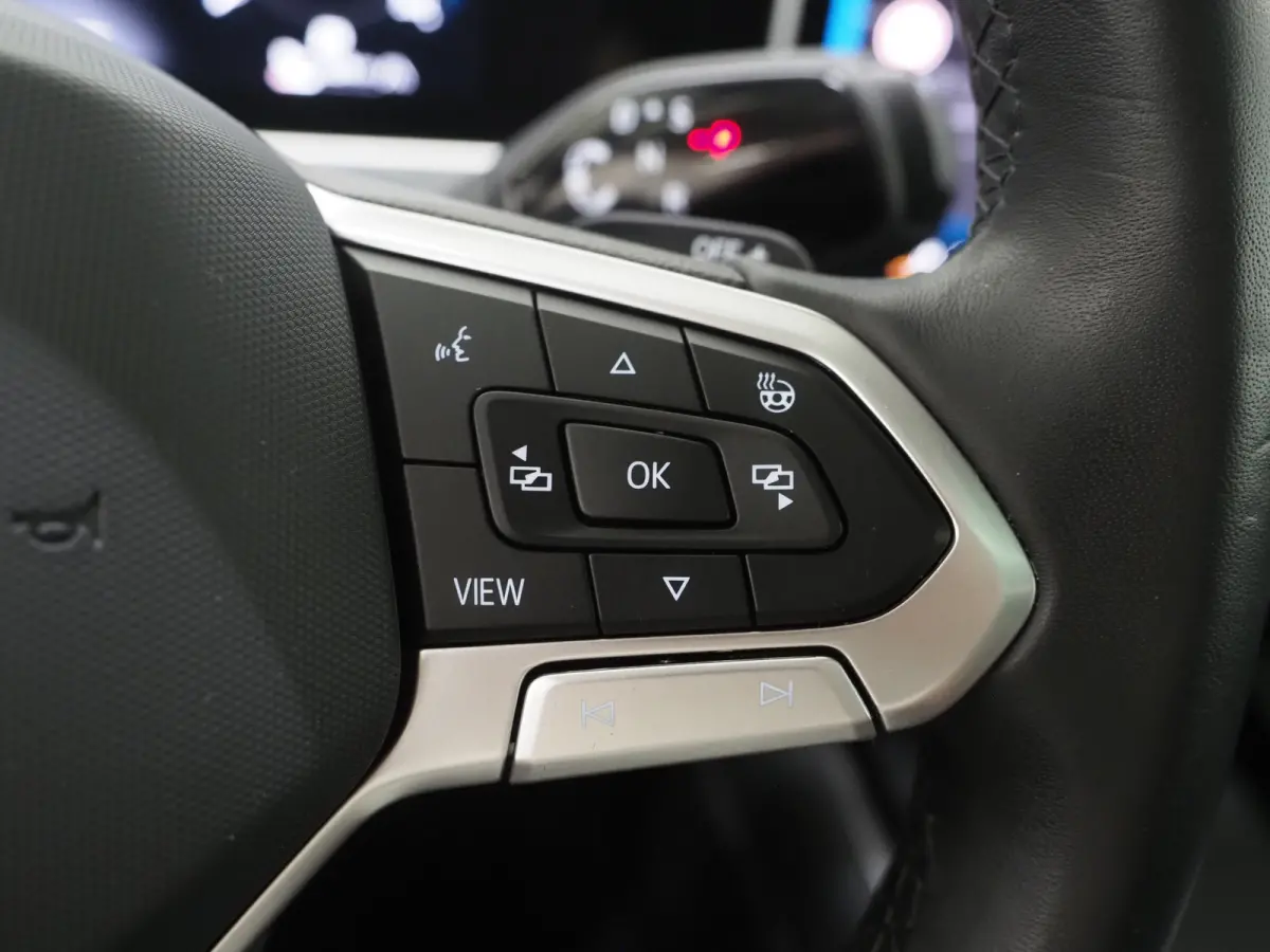1.5 eHybrid Elegance | 5 Jaar Garantie | Panoramadak | Leder/Alcantara | Trekhaak | Harman/Kardon | HUD | 360 | Keyless